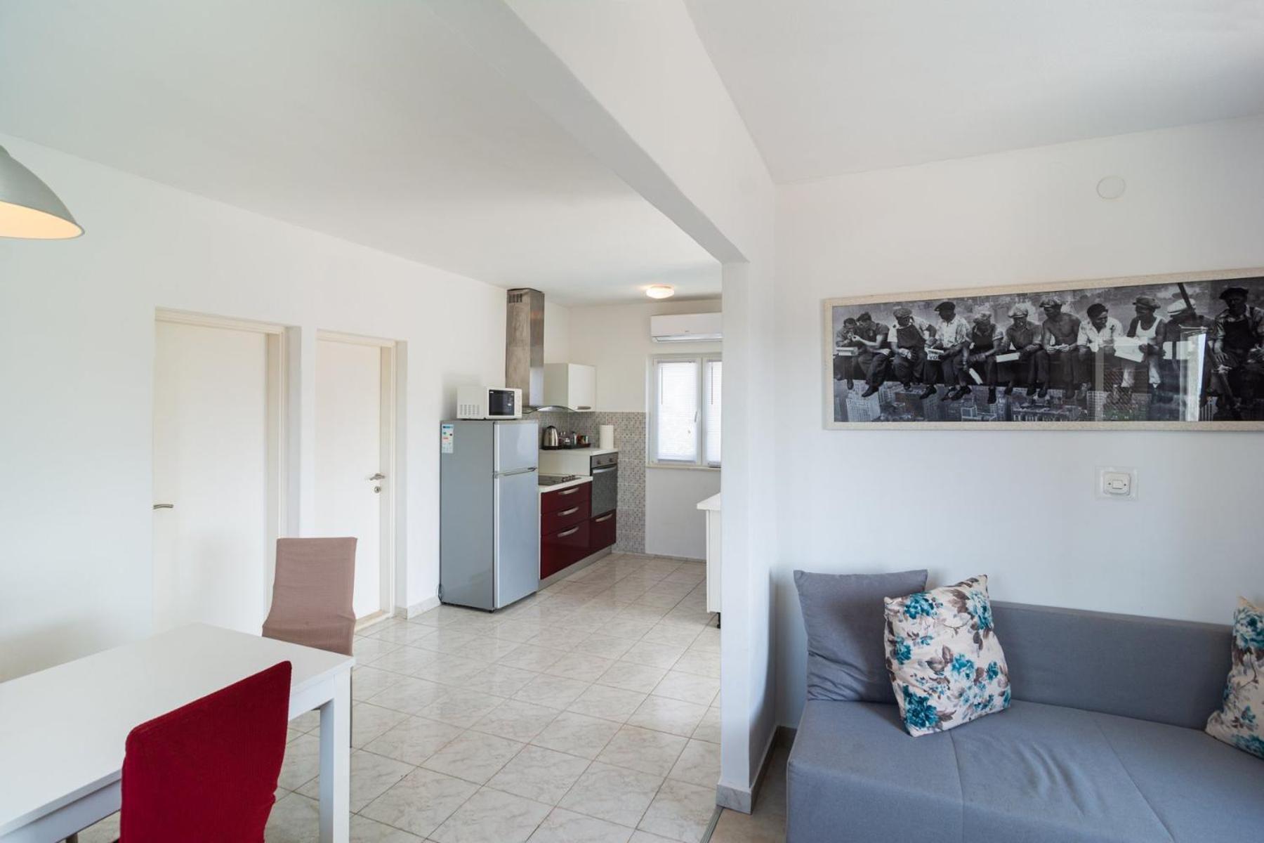 Sea-Views Brazza Apartments With Private Pool Milna  Exterior photo